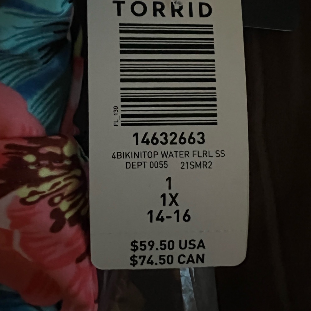 Torrid NWT 2 pcs. blue water floral bathing suit. - Picture 10 of 10